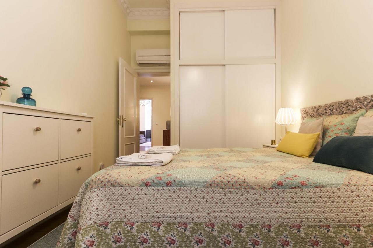 Downtown Premium By Homing Apartment