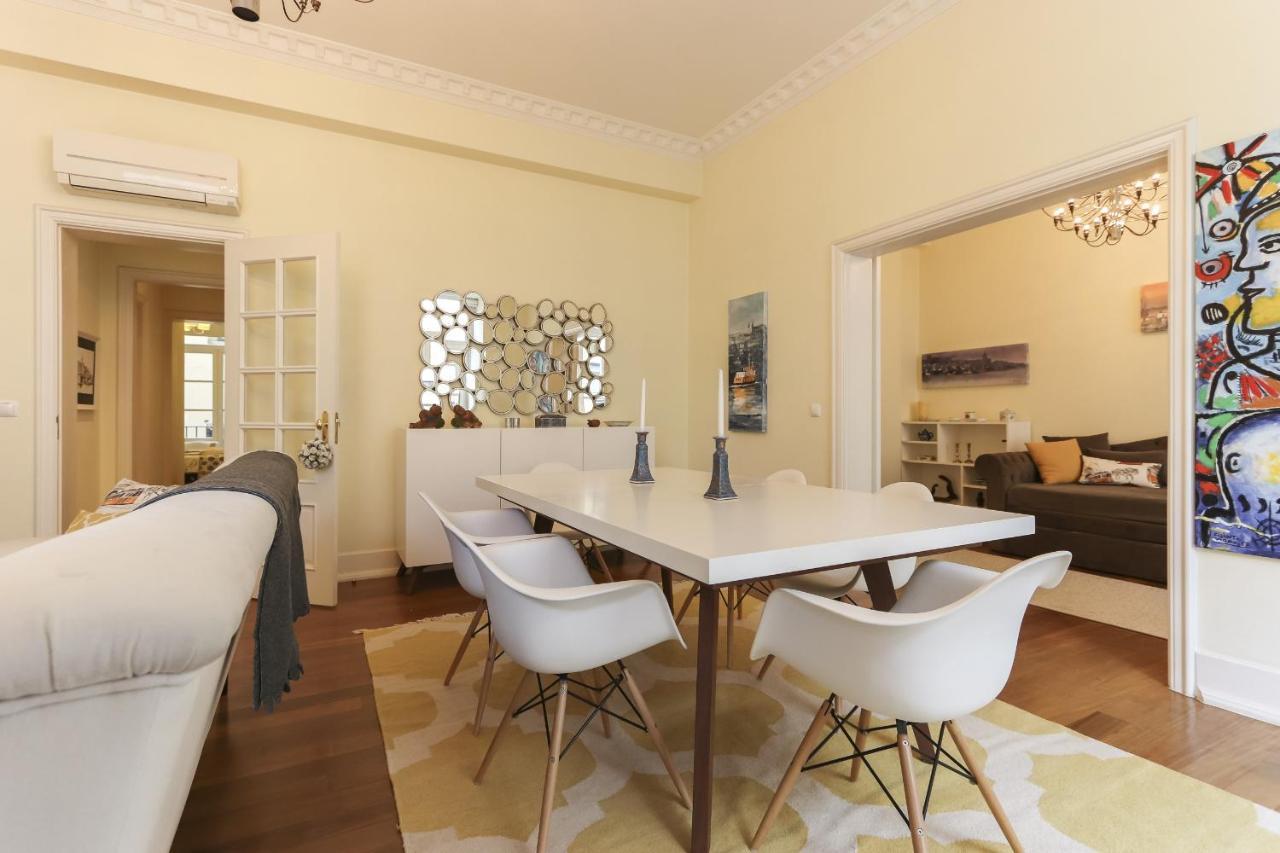 Downtown Premium By Homing Apartment