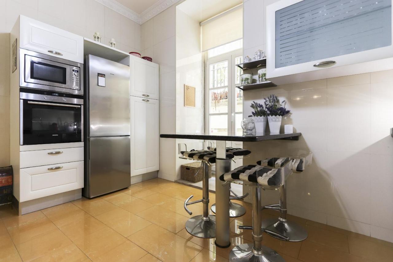 Apartment Downtown Premium By Homing *